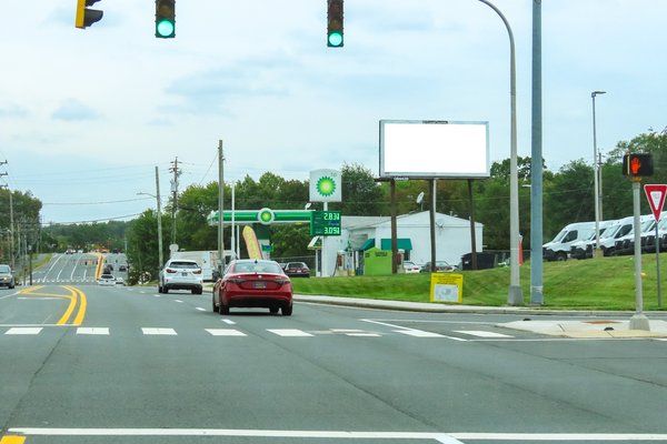 SR 48 Lancaster Av NS 0.6mi W/O Dupont Rd F/E - 1