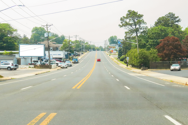 US 13B Philadelphia Pk ES 0.2mi N/O Holly Oak Av F/N - 2