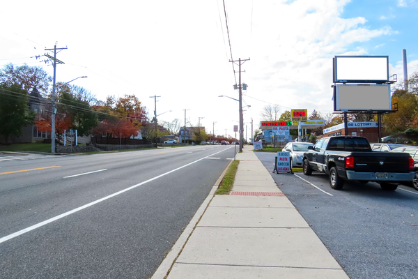 US 13B Philadelphia Pk WS 250ft N/O Holly Oak Rd F/N - 3
