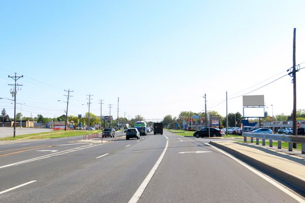 SR 2 Kirkwood Hwy SS 0.1mi W/O Meadowood Dr F/W - 2