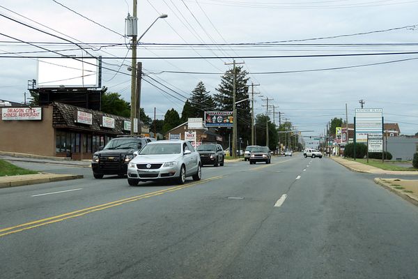 SR 48 Lancaster Av SS 150ft E/O Gray Av F/E - 3