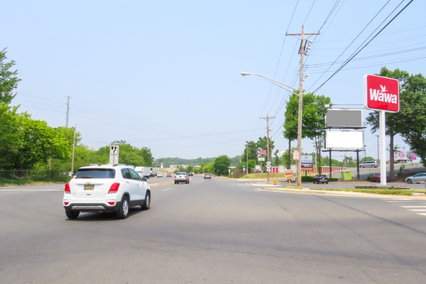 SR 92 Naamans Rd NS 0.2mi E/O I 95 F/E - 2