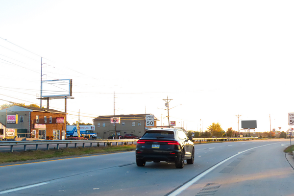 SR 273 NS 0.2mi E/O Marrows Rd F/W - 2