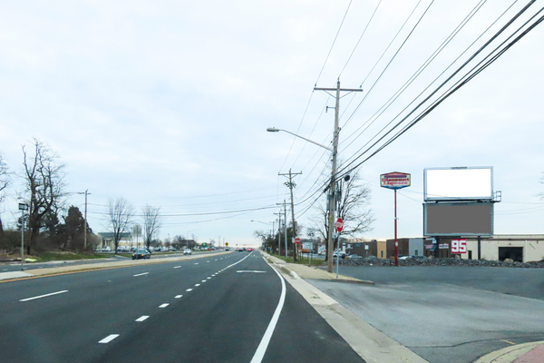 SR 273 SS 0.3mi W/O SR 58 Churchmans Rd F/W - 1
