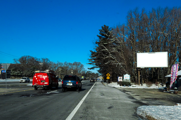 US 13 Dupont Hwy ES 0.7mi N/O W Dennys Rd F/S - 1
