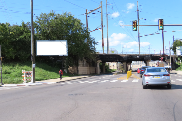 Washington Av SS 50ft W/O 25th St F/E - 1