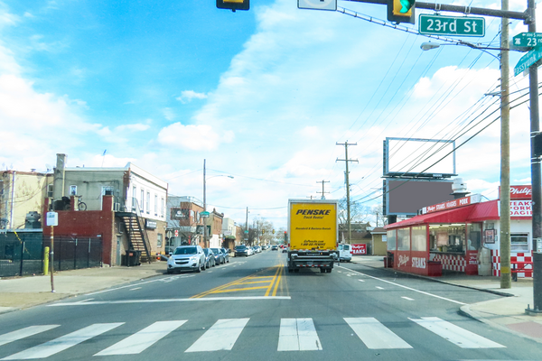Passyunk Av SS 50ft W/O Ritner St F/W - 1