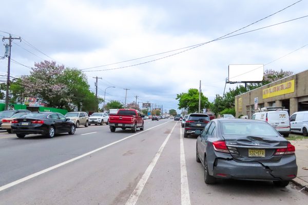 Passyunk Av SS 0.3mi W/O 61st St F/W - 1