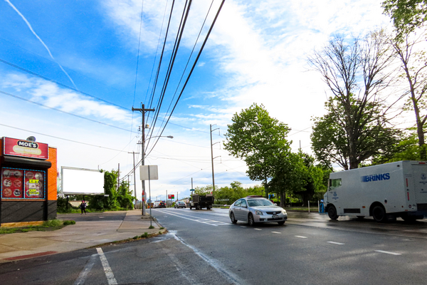 Lindbergh Blvd NS 30ft E/O 55th St F/W - 2