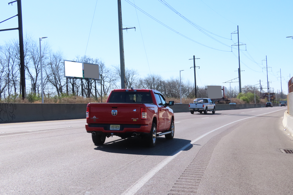 I-76 Schuylkill Xwy Ramp NS 25ft E/O Oregon Av F/W - 1