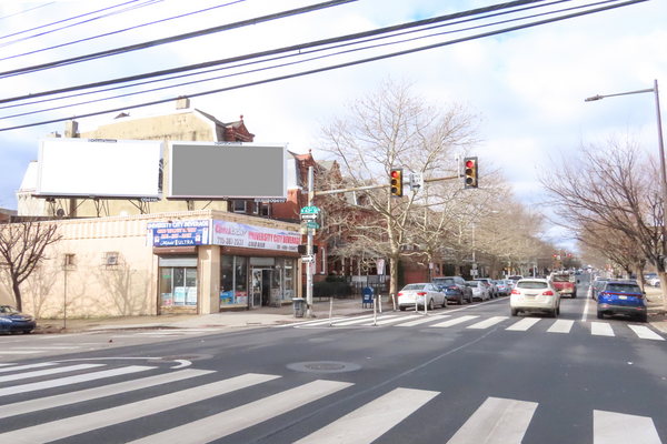 Walnut St SS 25ft W/O 43rd St F/E - 1
