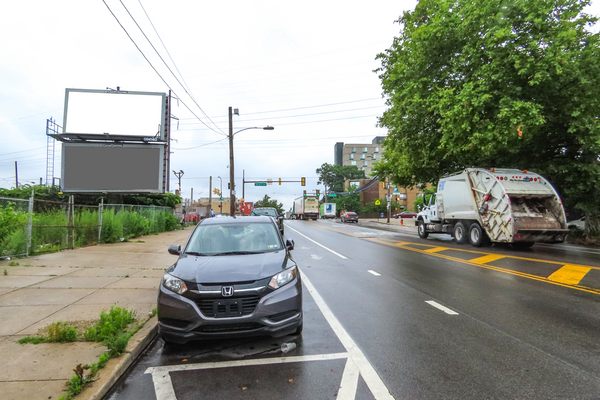 Belmont Av ES 30ft N/O Girard Av F/N - 1