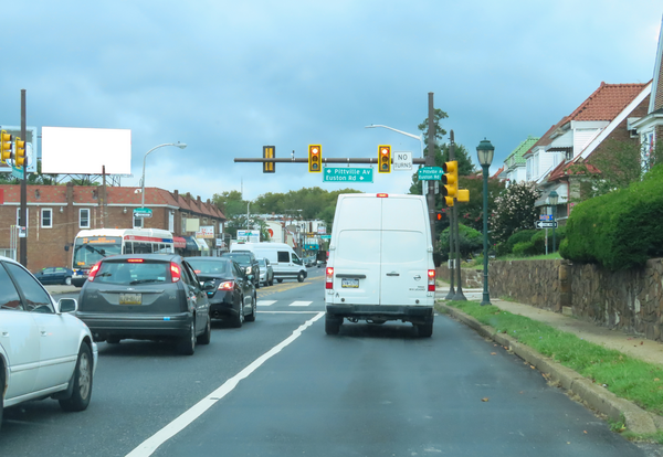 Cheltenham Av SS 20ft W/O Bouvier St F/E - 2