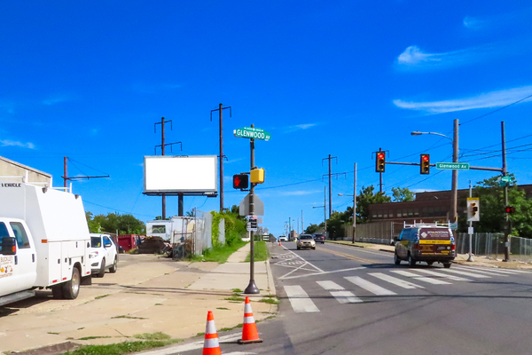 29th St WS 25ft S/O Glenwood Rd F/S - 1