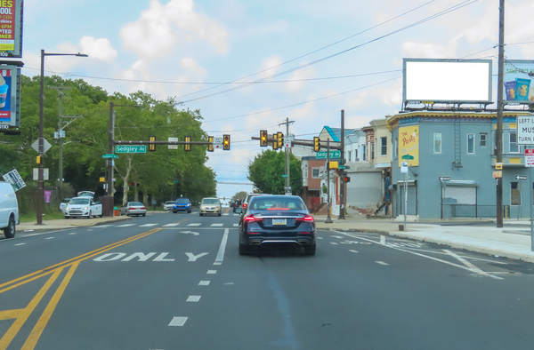 Lehigh Av NS 20ft E/O Garnet Rd F/E - 1