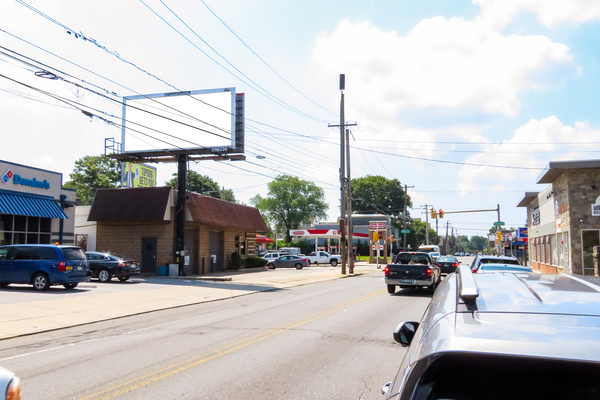 Ridge Av ES 30ft N/O Walnut Ln F/N - 1