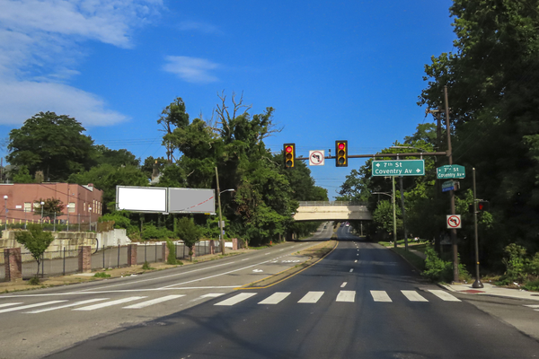Cheltenham Av SS 50ft W/O 7th St F/E - 1