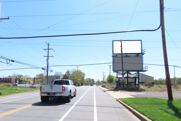Southampton Rd SS 0.5mi W/O US 1 Roosevelt Blvd F/W - 1