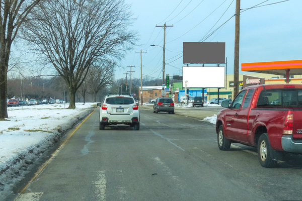 Holmes Av NS 25ft W/O Willits Rd F/E - 2