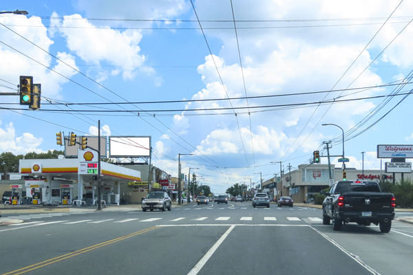 Frankford Av WS 25ft N/O Tyson Av F/S - 2