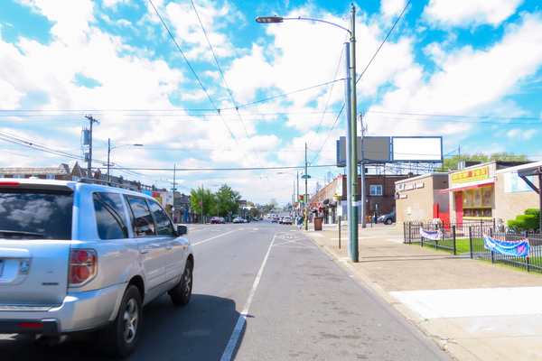 Castor Av WS 20ft S/O Knorr St F/N - 2