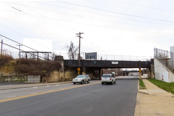 B St ES 50ft S/O Erie Av F/N - 1