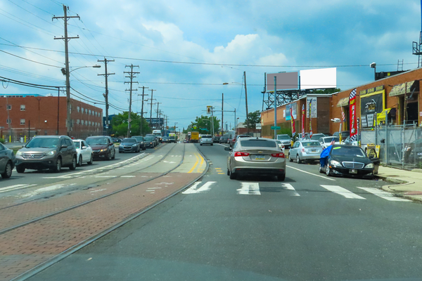 Erie Av NS 100ft W/O Front St F/E - 2