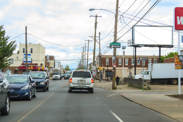 Richmond St ES 35ft S/O Orthodox St F/S - 1