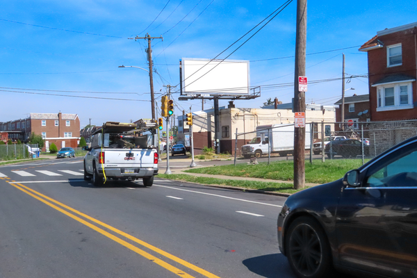 Oxford Av ES 25ft N/O Frontenac St F/S - 1