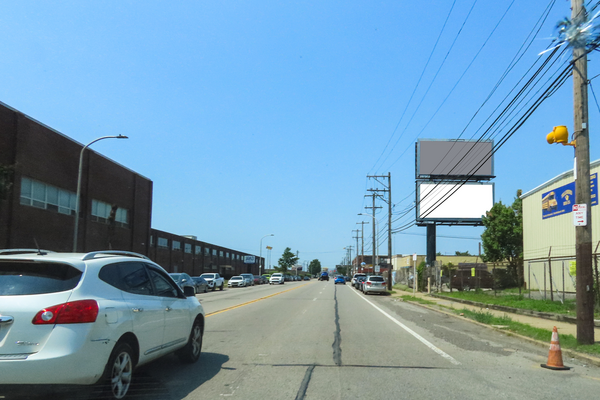 State Rd WS 0.1mi N/O Bleigh Av F/N - 2