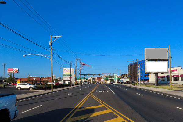 Aramingo Av WS 25ft N/O York St F/N - 1