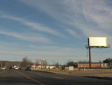 Hwy 412 S/S, 0.90 mi E/O SH 265, Springdale, AR, EB, W/F