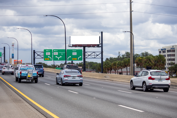 I-4 ES 315ft S/O Lee Rd F/S - Single