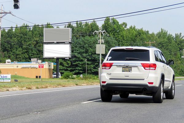 US 13 WS 200ft N/O SR 71 F/S - 2