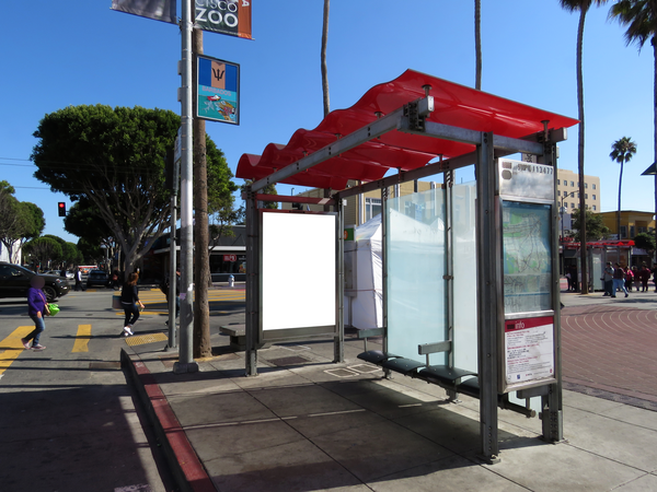 24th St SS 29ft W/O Mission St F/W - 1