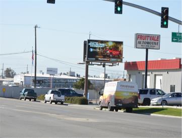 WL FRUITVALE AVE 300' S/O MEANY AVE