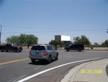 S/S BUS.8 .23MI W/O HARRINGTON AVE F/W