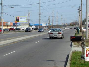 14TH ST WL 700' W/O CENTRAL PKWY FW