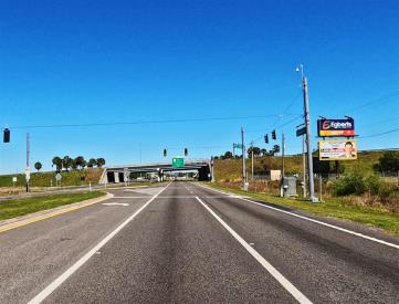 S/S 92 1 MI W/O BERKLEY RD E/B (BOTTOM)
