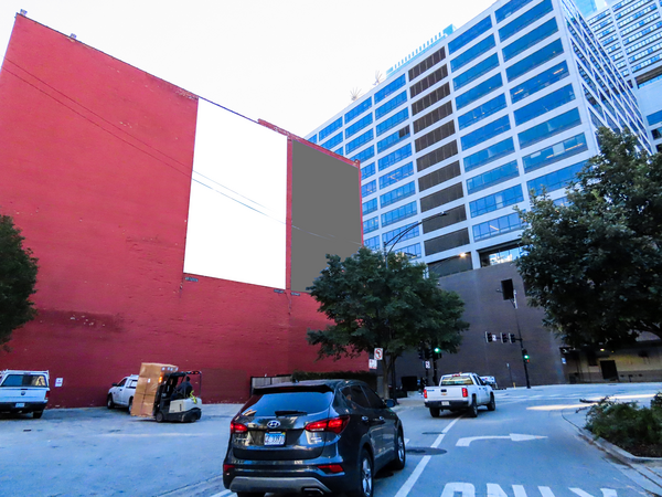 Kinzie Av NS 50ft E/O Kingsbury Av F/W - 1 (Left Wall)