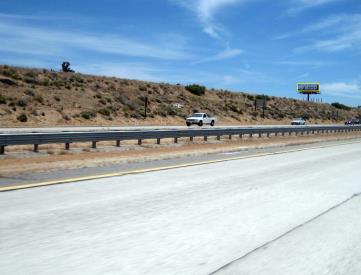 AV FWY 14 EL @ AVENUE M-8