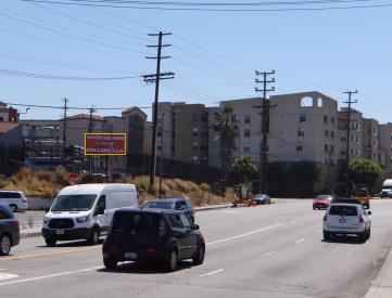 OLYMPIC BLVD NL 150F W/O RIO VISTA AVE WF