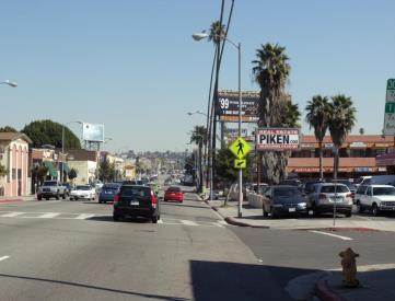 HOLLYWOOD BLVD SL 115'E/O WINONA BLVD WF