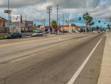 IMPERIAL HWY SL 118F E OF AVALON BLVD EF
