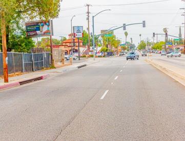 FAIR OAKS AVE EL 111F N OF WOODBURY NF