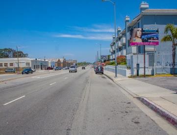 WESTERN AVE EL 179F N OF 227TH ST SF