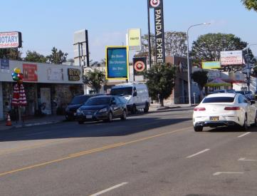 WESTWOOD BL WL 203' S OF LA GRANGE AV SF
