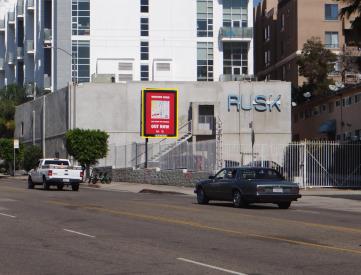 LA BREA AVE EL 40' N OF LANEWOOD AVE SF