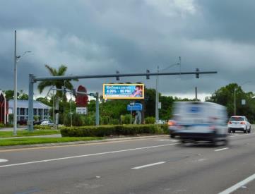 US41 @ CALOOSAHATCHEE BRIDGE E/S S/B