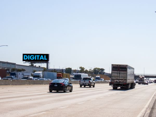 Artesia Frwy SS 825ft E/O Wilmington F/E - 2